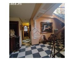 CASA DE LUJO EN EL CENTRO DE CANALS (VALENCIA)