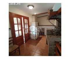 CASA DE LUJO EN EL CENTRO DE CANALS (VALENCIA)