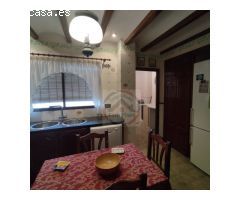 CASA DE LUJO EN EL CENTRO DE CANALS (VALENCIA)