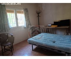 CASA EN VENTA CON 50 HANEGADAS DE NARANJOS EN MANUEL