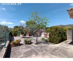 CASA PEQUEÑA -PARKING
