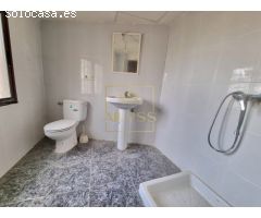 Venta casa en Hellin con patio y parcela