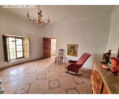 Venta casa en Hellin con patio y parcela