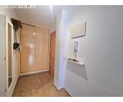 Piso tercera planta con ascensor y piscina en la localidad de Hellin