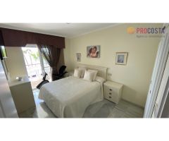 ESPECTACULAR APARTAMENTO REFORMADO EN PRIMERA LÍNEA DE PLAYA