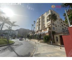 ESPECTACULAR APARTAMENTO REFORMADO EN PRIMERA LÍNEA DE PLAYA