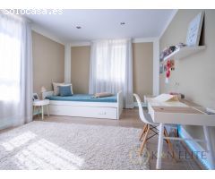 Villa de diseño en Calicanto