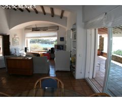 Muy exclusiva villa en el mejor lugar de Cadaqués