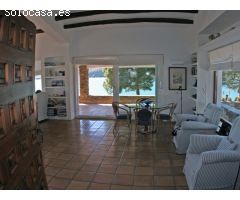 Muy exclusiva villa en el mejor lugar de Cadaqués