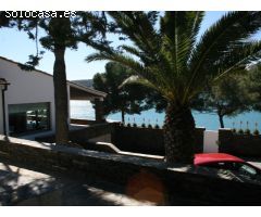 Muy exclusiva villa en el mejor lugar de Cadaqués