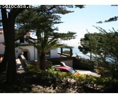 Muy exclusiva villa en el mejor lugar de Cadaqués