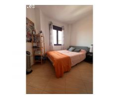 Amplio apartamento de 4 dormitorios en el centro de Benissa