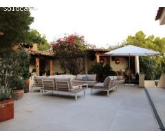Hermoso Chalet de Lujo en Génova con vistas, terrazas, parque, piscina