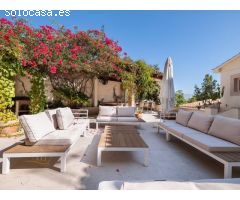 Hermoso Chalet de Lujo en Génova con vistas, terrazas, parque, piscina