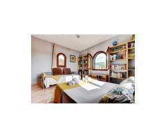 INCREIBLE VILLA con licencia turística, Piscina, Cancha de tenis, 7.000 m2 de