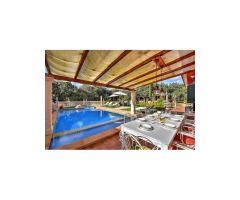 INCREIBLE VILLA con licencia turística, Piscina, Cancha de tenis, 7.000 m2 de