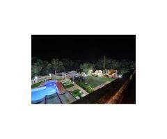 INCREIBLE VILLA con licencia turística, Piscina, Cancha de tenis, 7.000 m2 de