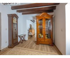 Exclusivo Apartamento Renovado en el Corazón Histórico de Mallorca,