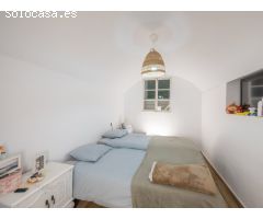 Exclusivo Apartamento Renovado en el Corazón Histórico de Mallorca,