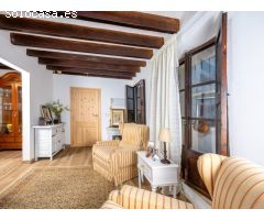 Exclusivo Apartamento Renovado en el Corazón Histórico de Mallorca,