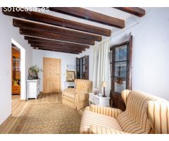 Exclusivo Apartamento Renovado en el Corazón Histórico de Mallorca,