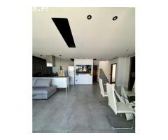VILLA EN VENTA EN SAN EUGENIO ALTO
