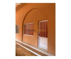 Local reformado a vivienda en San Eugenio, Adeje - ¡Oportunidad Única!