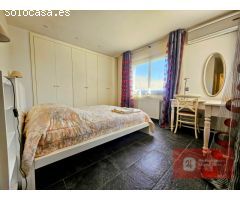 VILLA EN TERRITORIO GOLF PERALADA