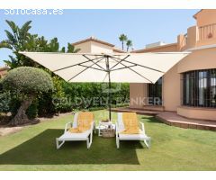 Exclusiva villa en Los Cortijos de La Reserva