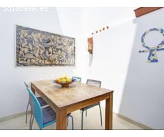 Encantadora Casa Adosada en el Centro de Estepona