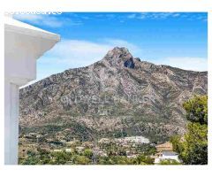 Fantástica villa en Lomas de Marbella Club