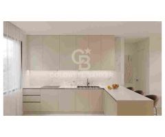 Apartamentos y áticos de 2 y 3 dormitorios con vistas en Estepona