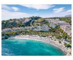Villas de 3 dormitorios en primera línea de playa, La Herradura, Almuñécar