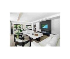 Increíble villa contemporánea en primera línea de golf en el corazón de Nueva