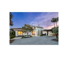 Increíble villa contemporánea en primera línea de golf en el corazón de Nueva
