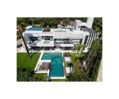 Impresionante obra maestra en ubicación privilegiada, Atalaya del Río Verde,