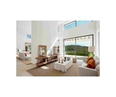 Espectacular villa contemporánea en el prestigioso Finca Cortesín Resort,