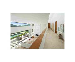 Espectacular villa contemporánea en el prestigioso Finca Cortesín Resort,