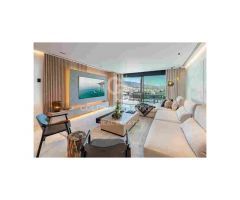 Maravilloso apartamento contemporáneo en la famosa Marina de Puerto Banús