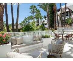 Impresionante Apartamento con Ubicación Privilegiada en el Resort Puente Romano,