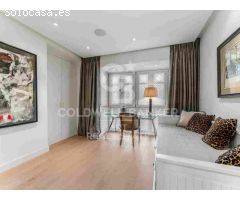 Elegante Apartamento con Jardín en el Icónico Resort Puente Romano, Marbella