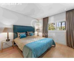 Elegante Apartamento con Jardín en el Icónico Resort Puente Romano, Marbella
