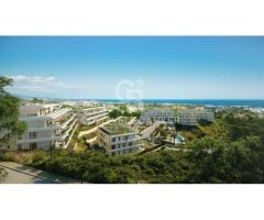 Apartamentos de obra nueva de 2 y 3 dormitorios en Selwo, Estepona