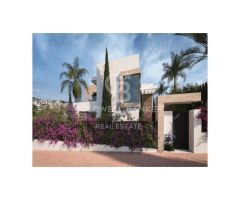 Villas de lujo de 5 dormitorios en El Campanario, Marbella