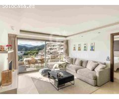 Impecable Apartamento de 3 Dormitorios con Vistas al Mar y la Montaña en Los