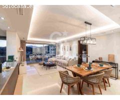 Impecable Apartamento de 3 Dormitorios con Vistas al Mar y la Montaña en Los
