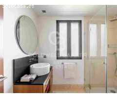 Impecable Apartamento de 3 Dormitorios con Vistas al Mar y la Montaña en Los