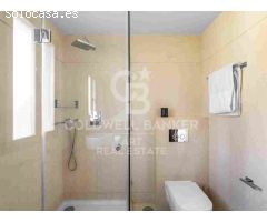 Impecable Apartamento de 3 Dormitorios con Vistas al Mar y la Montaña en Los