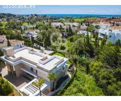 Villa contemporánea de lujo en parcela esquina con solárium Panorámico,