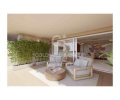 Áticos y apartamentos de lujo en Puerto Banús